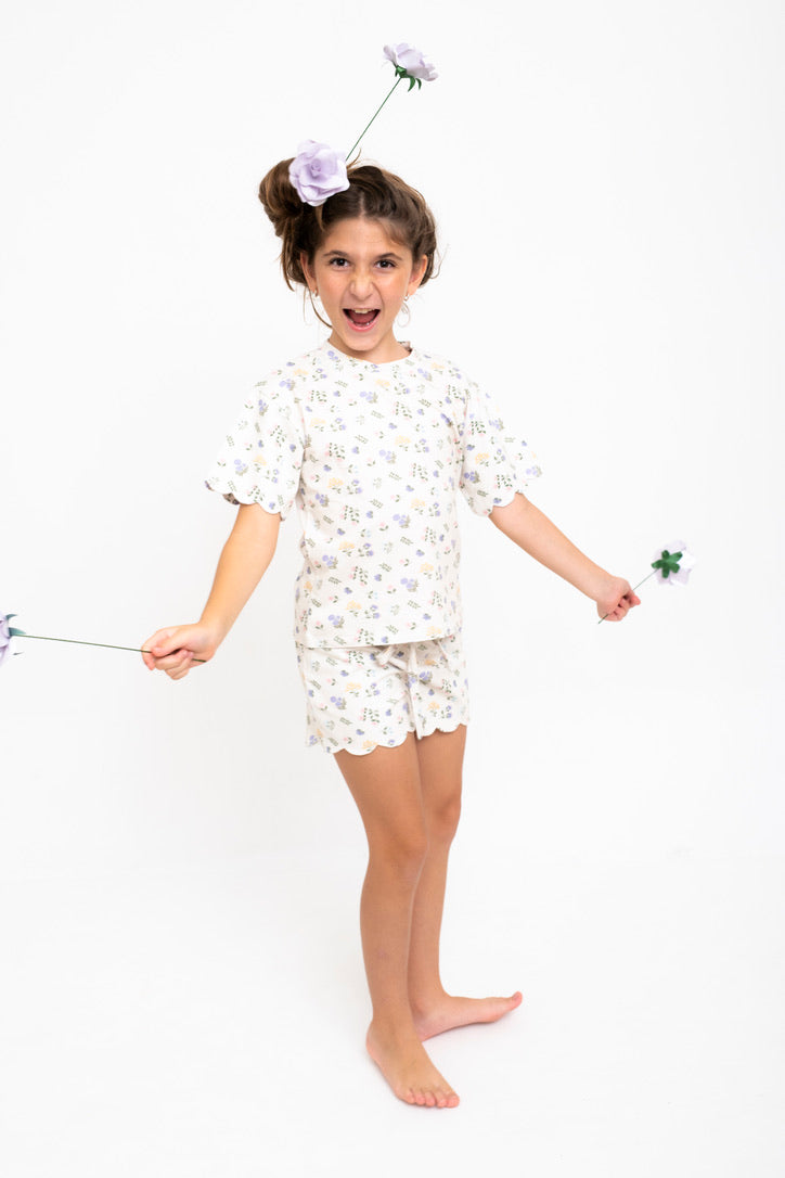 SET CAMISETA & SHORTS FLOWER WHISPER