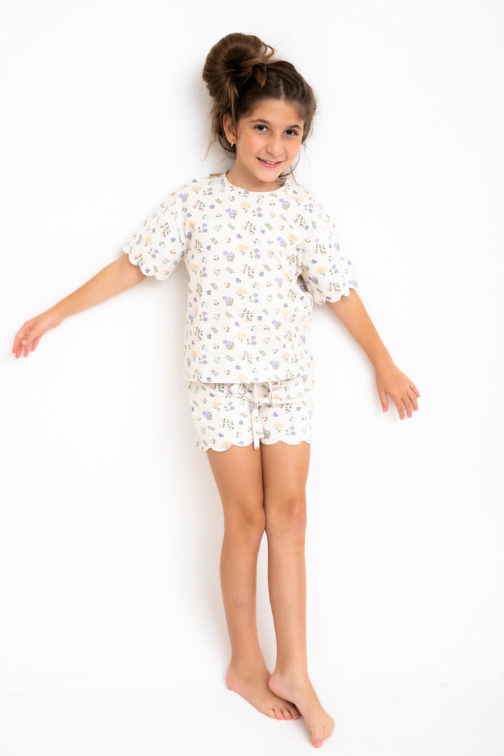 SET CAMISETA &amp; SHORTS FLOWER WHISPER