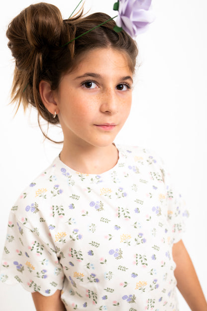 SET CAMISETA &amp; SHORTS FLOWER WHISPER