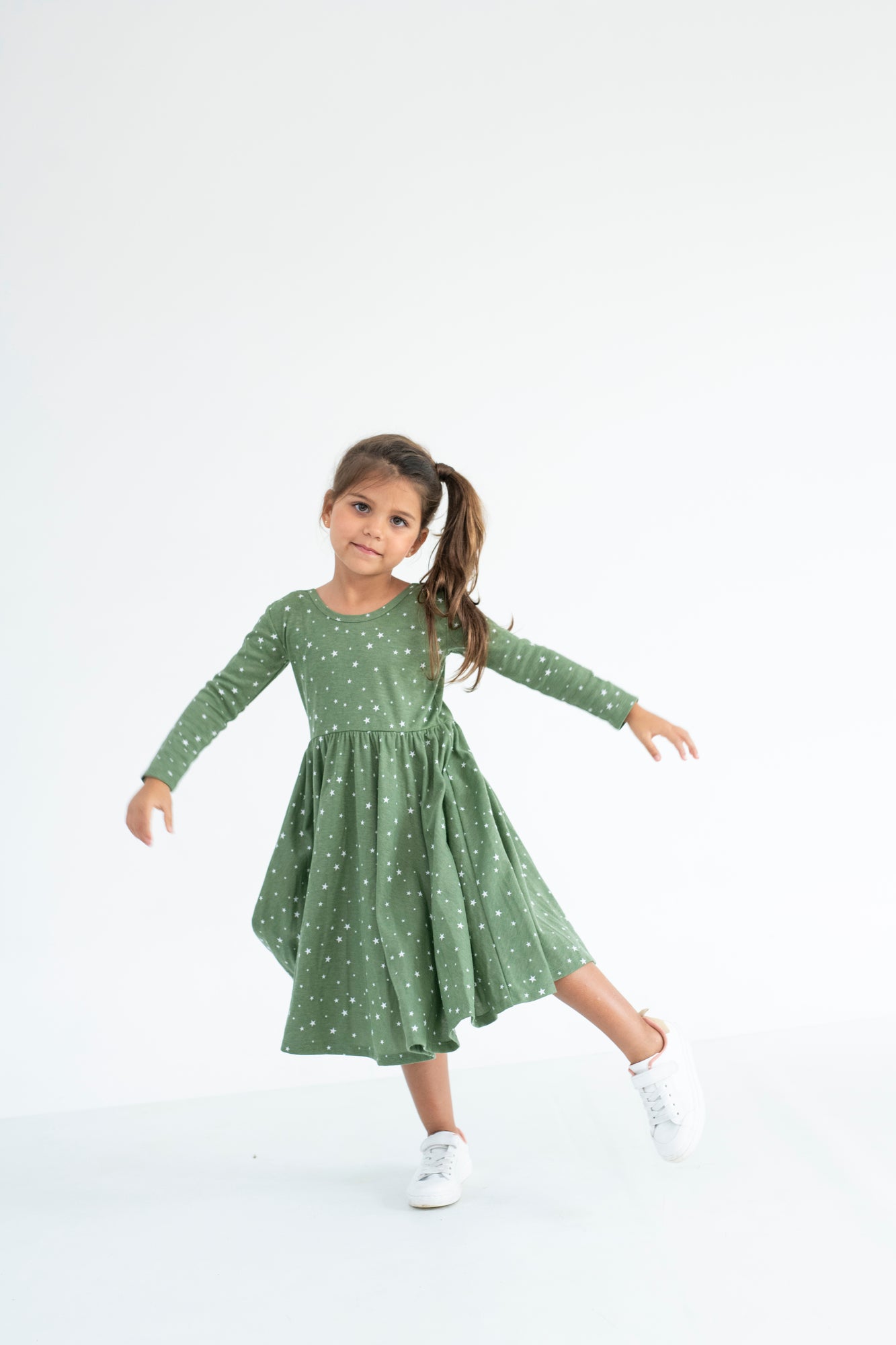 VESTIDO BALLET VERDE OLIVA